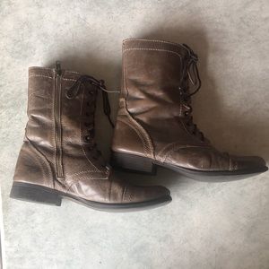 Steve Madden boots - size 9